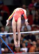杨云获奥运会体操女子高低杠铜牌