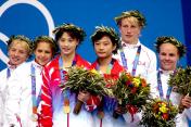 雅典奥运会女子10米跳台 劳丽诗和李婷轻松夺冠