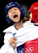 雅典奥运会女子跆拳道-67公斤级决赛 罗微为中国夺得第29金