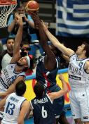 男篮世锦赛1/4决赛 希腊领先法国