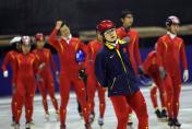 第六届亚冬会开幕在即 中国短道速滑队进行适应训练