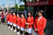 中国体操女队出征伦敦奥运