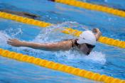 奥运女子200米蝶泳 焦刘洋小组第一晋级决赛