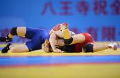 十二运会女子自由式摔跤63公斤级 西藏队西洛卓玛夺冠