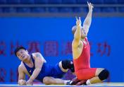 崔晓成夺十二运会男子96公斤级自由跤冠军