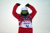 冬奥会单板滑雪女U型池决赛 李爽获得第八名