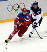 索契冬奥会男子冰球A组 俄罗斯队1比0胜斯洛伐克队
