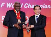 国际田联主席拉明-迪亚克成为北京市荣誉市民