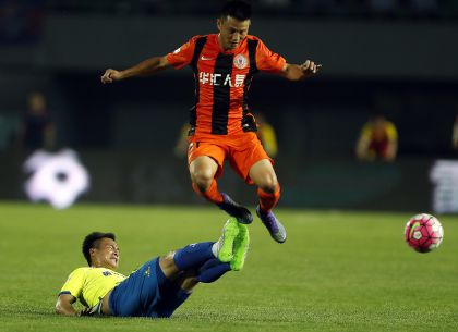 中甲联赛第十四轮  北京人和5比0胜青岛黄海