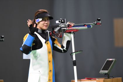 奥运会射击女子10米气步枪杜丽获银牌