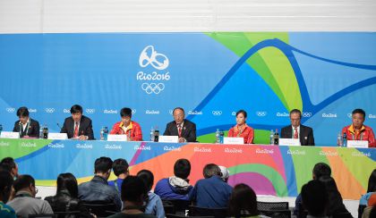中国奥运代表团在里约奥运会主新闻中心举行新闻发布会