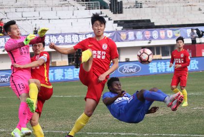 2017赛季中超联赛第五轮 长春亚泰2比3负于上海申花