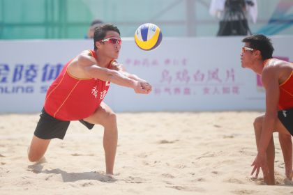 第十三届全运会沙滩排球男子决赛 上海组合高鹏/李阳夺得金牌