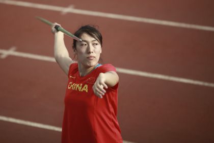备战雅加达亚运会中国田径队女子标枪运动员积极投入训练