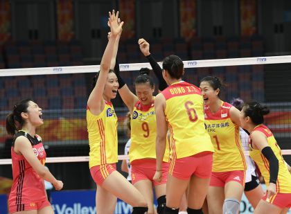 2018女排世锦赛第二阶段 中国队3比0战胜美国队