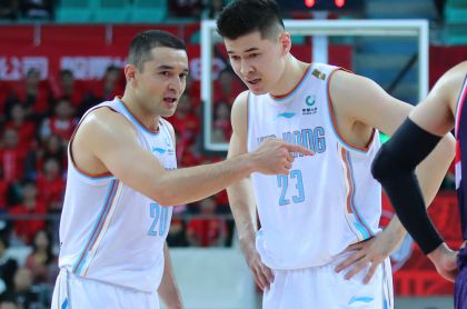 19/20赛季CBA常规赛第七轮 时代广州105比137负于新疆伊力特