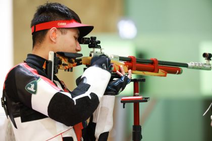 东京奥运会射击男子10米气步枪资格赛 杨皓然盛李豪携手晋级