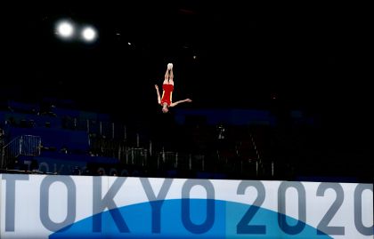 东京奥运会男子蹦床资格赛 董栋晋级决赛高磊失误无缘决赛