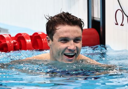 东京奥运会游泳男子1500米自由泳决赛 美国选手芬克夺冠