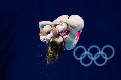 东京奥运会跳水女子个人3米板决赛 施廷懋摘得金牌