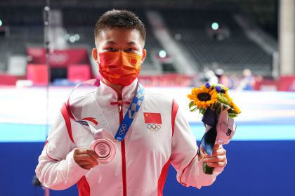 庞倩玉获东京奥运会摔跤女子自由式53公斤级银牌