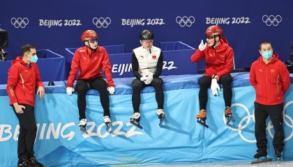 中国短道速滑队首体备战冬奥会