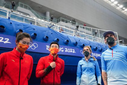北京冬奥会冰壶混双循环赛 中国队不敌美国队