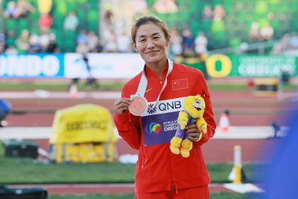 田径世锦赛女子20公里竞走决赛 切阳什姐获得季军