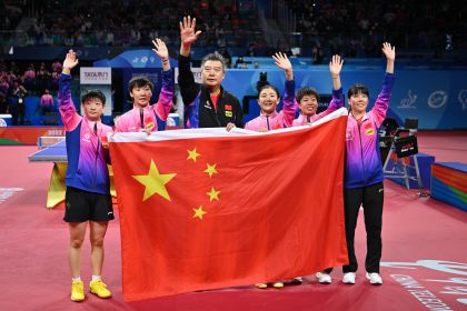 成都乒乓球世团赛女子决赛 中国3比0胜日本蝉联冠军