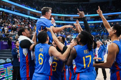 杭州亚运会男子篮球决赛 菲律宾队夺冠